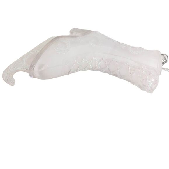 GLASS FIGURE SKATE ORNAMENT WITH SILVER GLITTER - Picture 7 of 13